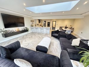 Lounge area- click for photo gallery